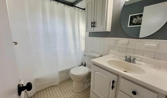 128 Mallego Rd, Barrington, NH 03825