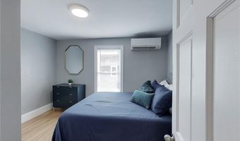 382 Spring St 2, Newport, RI 02840