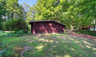 50 Long Hill Rd, Raymond, NH 03077