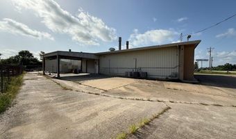 1417 S Velasco, Angleton, TX 77515