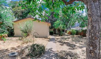 585 Mountain View St, Altadena, CA 91001