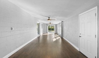 1617 Paradise Ln, Astor, FL 32102