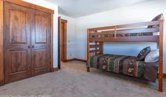 32 MOOSE DRAW Rd, Pinedale, WY 82941
