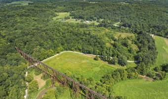4492 E Tulip Rd, Bloomfield, IN 47424