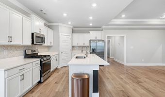 12506 Whitcomb Cir, Athens, AL 35613