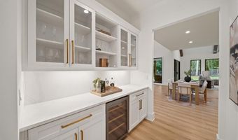 437 Jon Scott Dr, Alpharetta, GA 30009