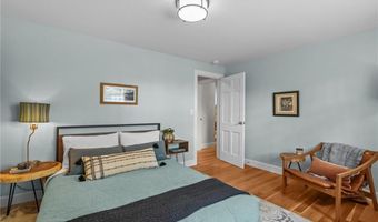 12 Half Mile Rd, Barrington, RI 02806