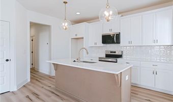 92 BRADLEY Ln, Auburn, AL 36830