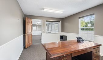 3 Cook Dr, Athens, TN 37303