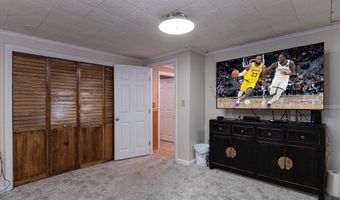 10 Spruce Ln, Barre, VT 05641