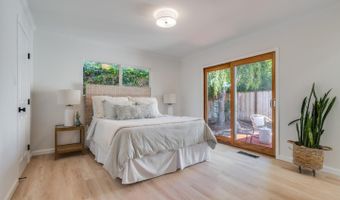 506 Bayview Dr, Aptos, CA 95003