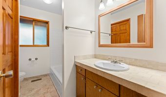 16600 SW FLORENCE St, Beaverton, OR 97078