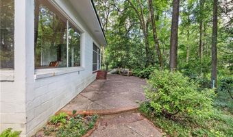 199 WOODFIELD Dr, Auburn, AL 36830