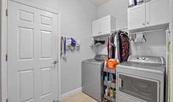 342 BLUEWATER FALLS Ct, Apollo Beach, FL 33572