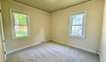 1111 Cedar St, Alexandria, MN 56308