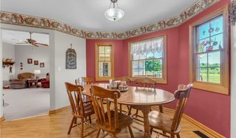 9903 Vermilion Rd, Amherst, OH 44001