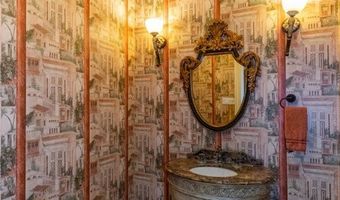 1921 Caroline Ave, Alice, TX 78332