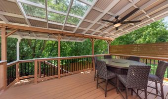 1692 Enclave Ln, Ann Arbor, MI 48103