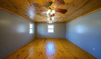 3 Doss Ln, Batesville, AR 72501