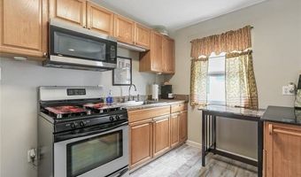 7220 HATTIE St, Arabi, LA 70032