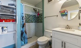 111 KAHULUI BEACH Rd A426, Kahului, HI 96732