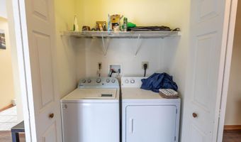 107 Birchwood Rd, Blakeslee, PA 18610
