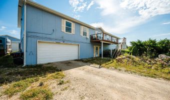 40 Upper Prairie Dog Rd, Banner, WY 82832
