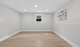 5907 CONWAY Rd, Bethesda, MD 20817
