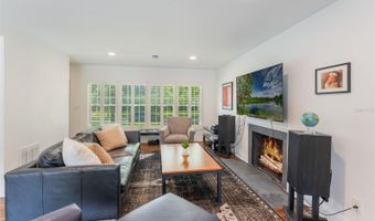 1245 MUNSTER St, Orlando, FL 32803