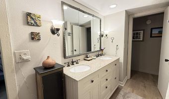 244 W Christenson Ave, Appleton, MN 56208