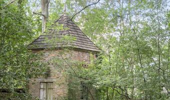 1544 Stanford Ave, Baton Rouge, LA 70808