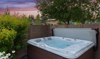2749 NW Shields Dr, Bend, OR 97703