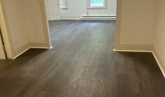 6 Henry St, Amsterdam, NY 12010