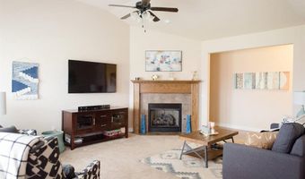 1816 Foxtail Cir, Altus, OK 73521