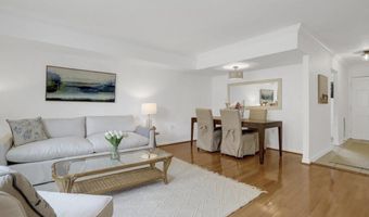 5934 MAYFLOWER Ct, Alexandria, VA 22312