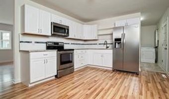 279 SAMUEL PAYNTER Dr, Dover, DE 19904