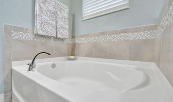 4892 BEACH Blvd, Orlando, FL 32803