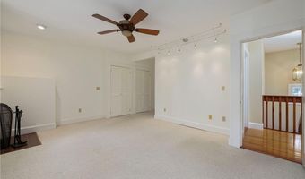 107 Old Beach Rd 2, Newport, RI 02840