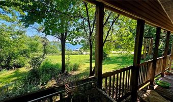 5 Windermere Way, Alma, KS 66401