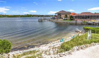 6005 ADAGIO Ln, Apollo Beach, FL 33572