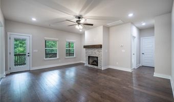 37 Brierfield Ln, Bella Vista, AR 72714