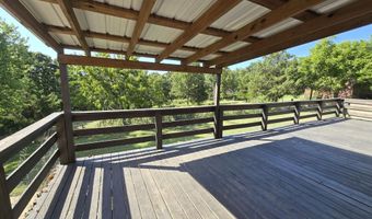 3036 P Hwy Hwy, Alton, MO 65606