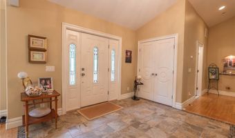 789 Natick Ave, Cranston, RI 02921
