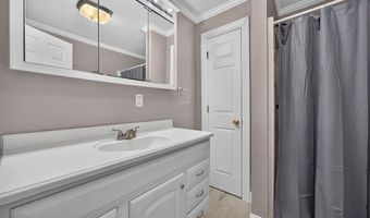 310 E Main St, Alhambra, IL 62001