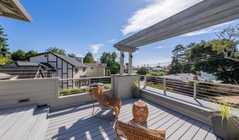 210 Venetian Rd, Aptos, CA 95003