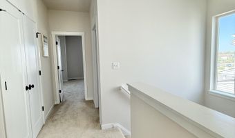 6394 S Trailwoods Dr, Ann Arbor, MI 48103
