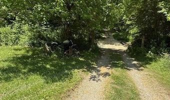 6545 Long Run Rd, Athens, OH 45701