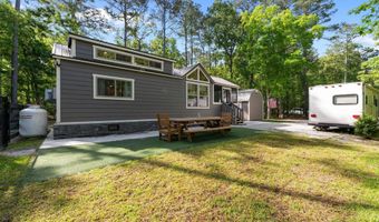 280 Charlie Rd, Arapahoe, NC 28510