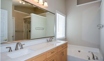 1045 Winthrope Chase Dr, Alpharetta, GA 30009
