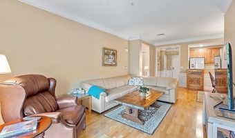 170 Haverhill St 136, Andover, MA 01810